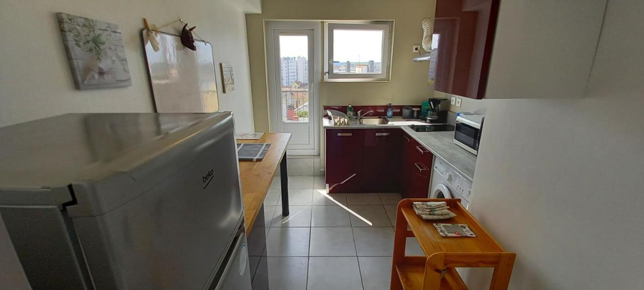 La Dolce Vita -T2 52M2- Dernier Etage- Terrasse-Parking-Wifi Fibre Tarbes Exterior photo